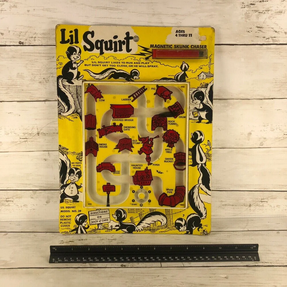 Vintage 1963 Smethport Lil Squirt Magnetic Skunk Chaser Game Model 39 Yellow